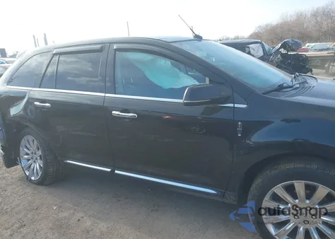 2013 Lincoln Mkx z USA, uszkodzony, nr VIN 2LMDJ6JK5DBL24731